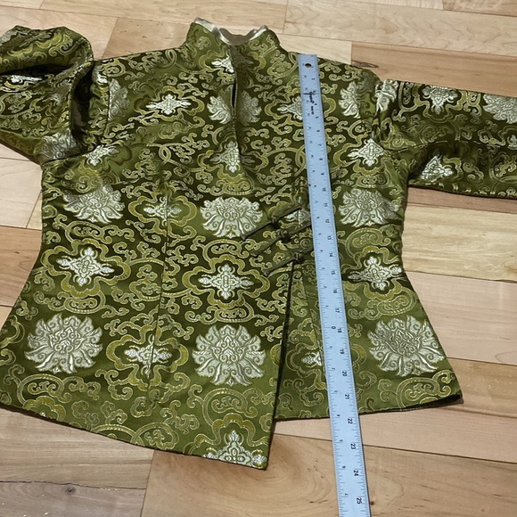 Elegant Green Brocade Silk Blend Blazer - Picture 5 of 17